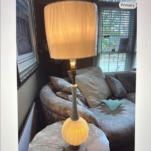 White Murano Handblown Glass Table Lamp
